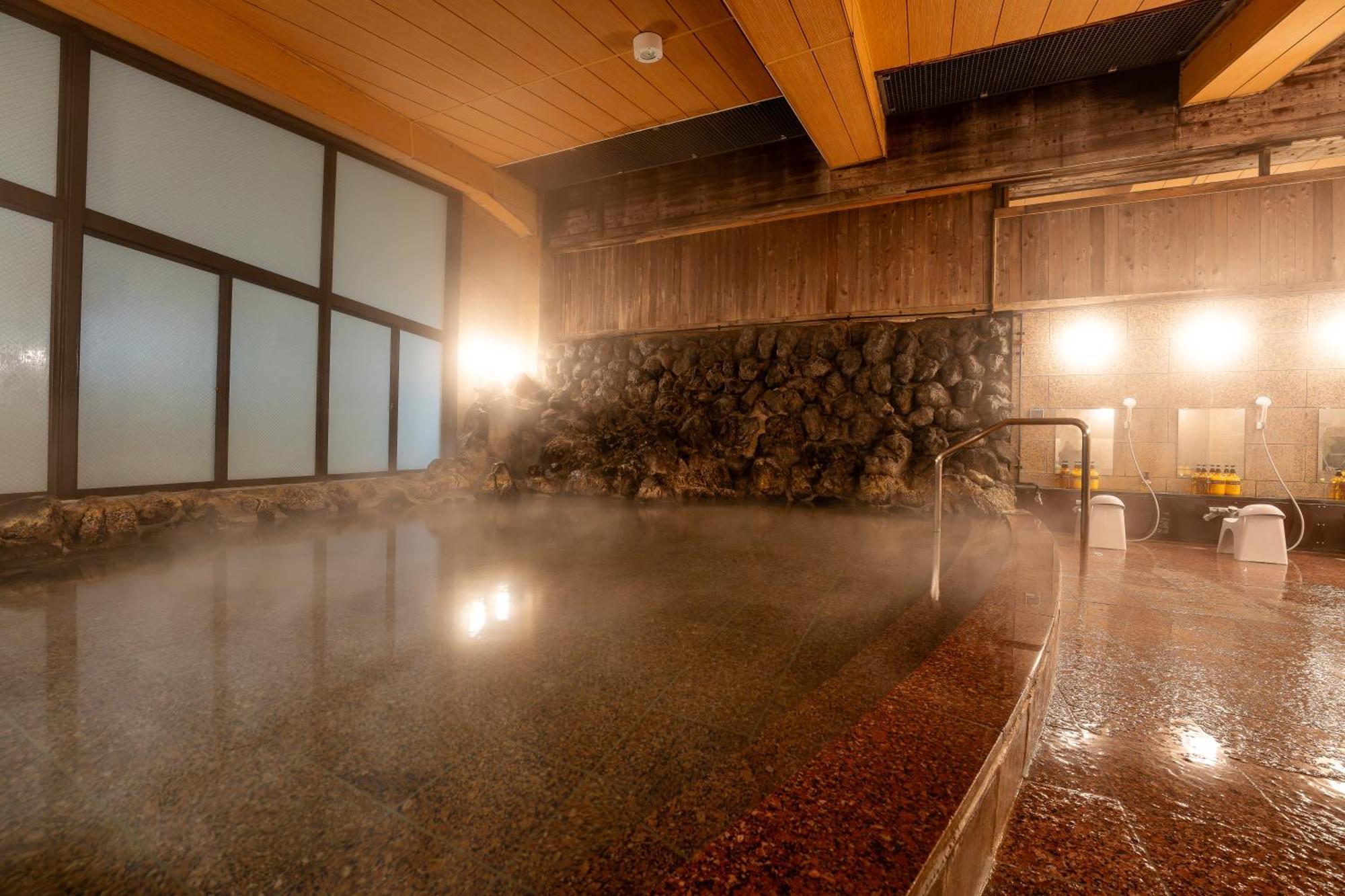 Kamenoi Hotel Kusatsu Yubatake Exterior photo